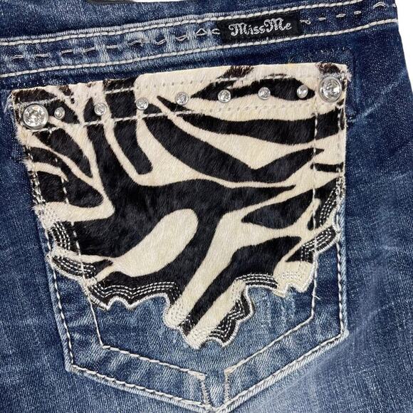Miss Me Cow hide Crystal Studded Blue Denim JW5915S Boot Cut Stretch Jeans 29 - Picture 16 of 16